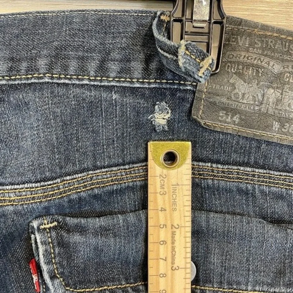 Levis Jeans Mens Size 38x32‎ Blue 514 Flap Pocket Distressed Straight Dark Wash